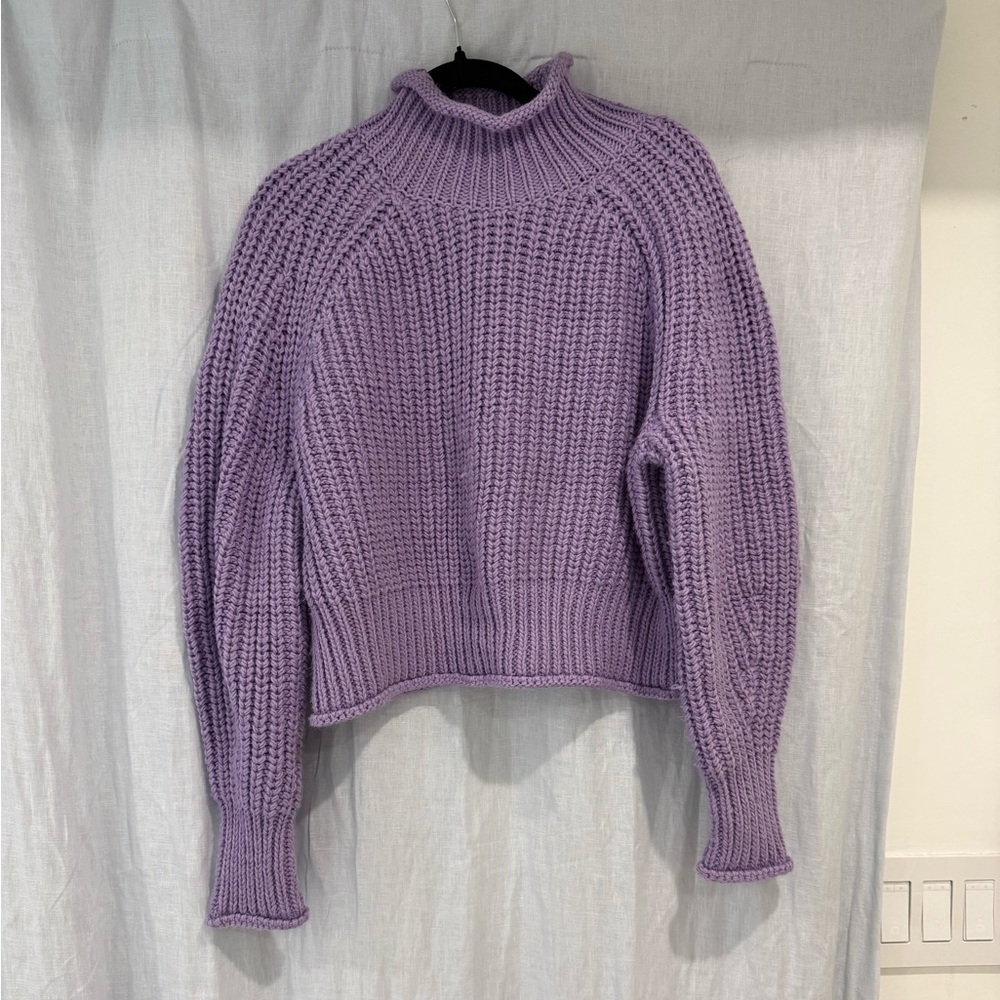 H&M Cozy chunky Purple Knit Sweater. Size M.
